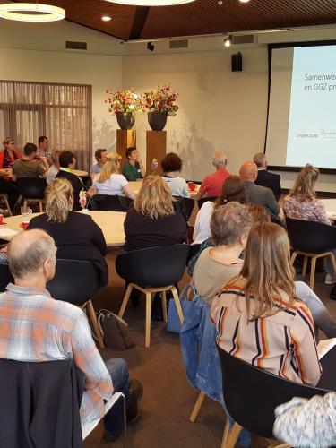 Samenwerken voor mensen met een (licht) verstandelijke beperking én psychische problemen